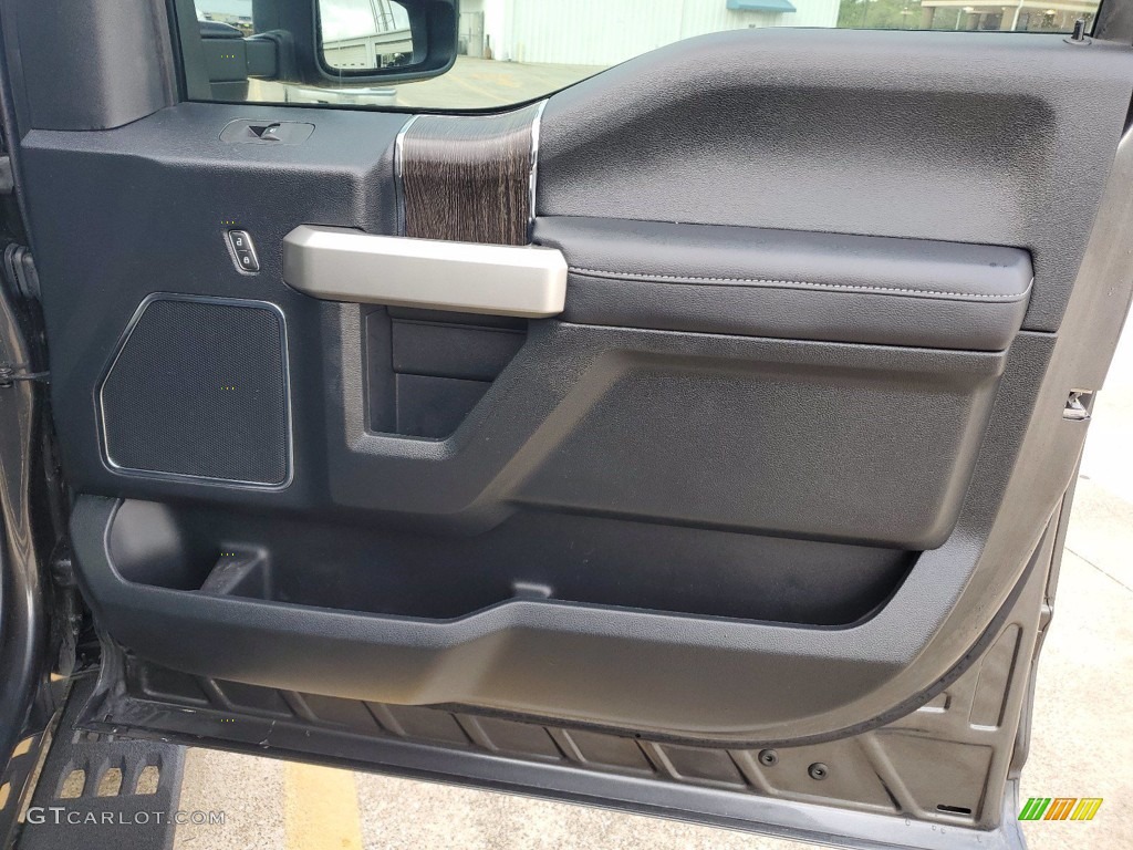 2020 F250 Super Duty Lariat Crew Cab 4x4 - Silver Spruce / Black photo #26