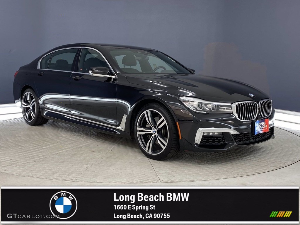 2019 7 Series 740i Sedan - Black Sapphire Metallic / Black photo #1