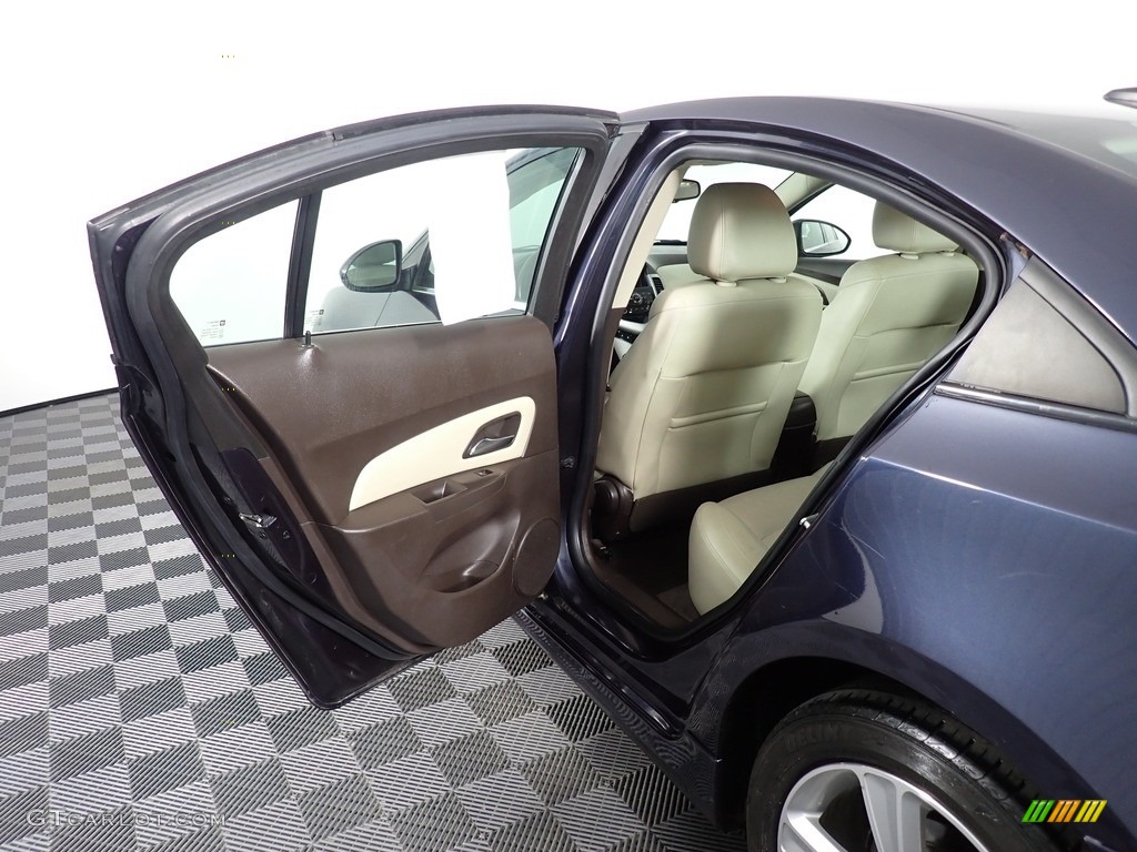 2014 Cruze LT - Atlantis Blue Metallic / Cocoa/Light Neutral photo #23