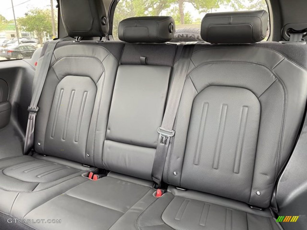 2021 Land Rover Defender 90 X Interior Color Photos