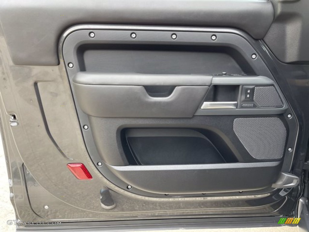 2021 Land Rover Defender 90 X Door Panel Photos