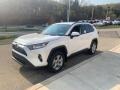 Super White - RAV4 XLE AWD Photo No. 4