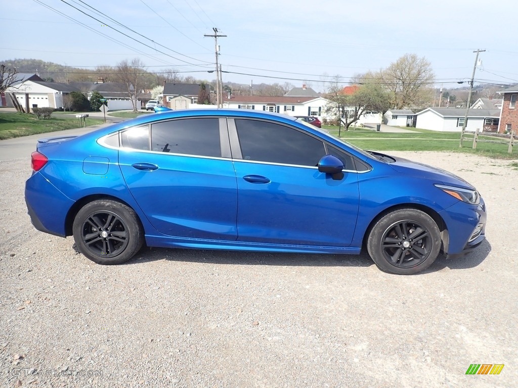 Kinetic Blue Metallic 2018 Chevrolet Cruze LT Exterior Photo #141620706