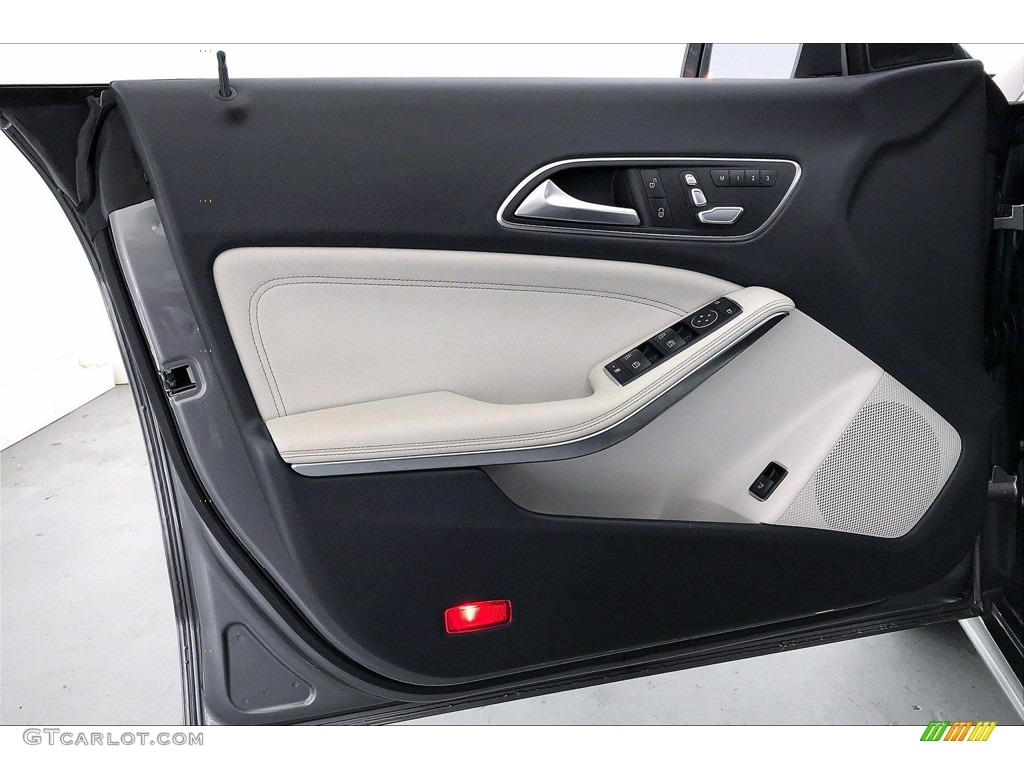 2017 CLA 250 Coupe - Mountain Grey Metallic / Crystal Grey photo #26