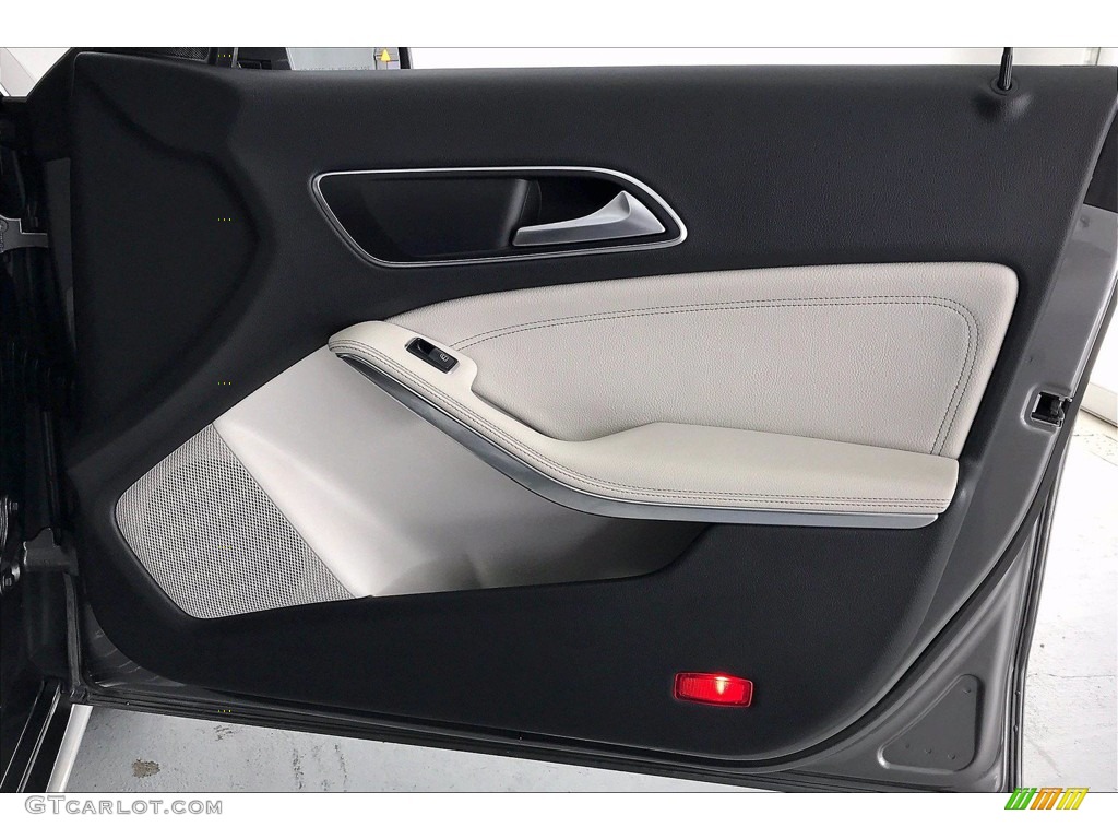 2017 CLA 250 Coupe - Mountain Grey Metallic / Crystal Grey photo #27