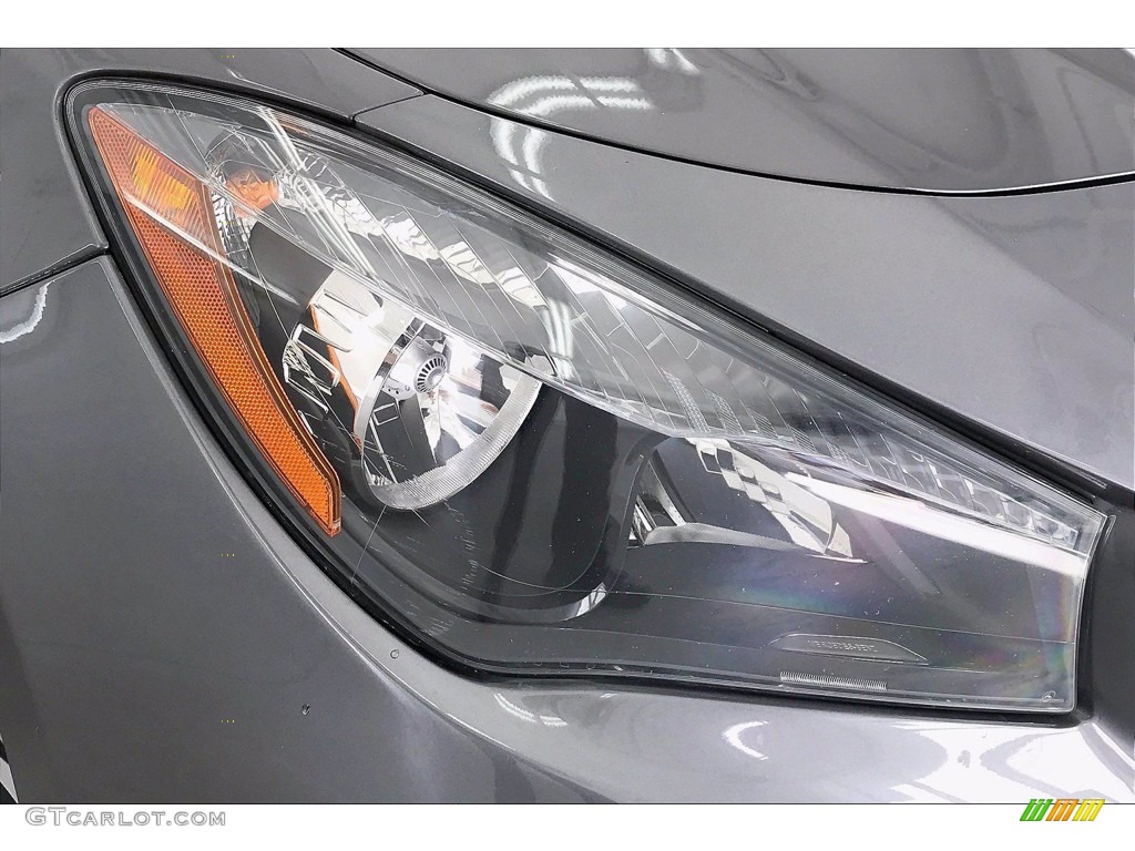 2017 CLA 250 Coupe - Mountain Grey Metallic / Crystal Grey photo #28