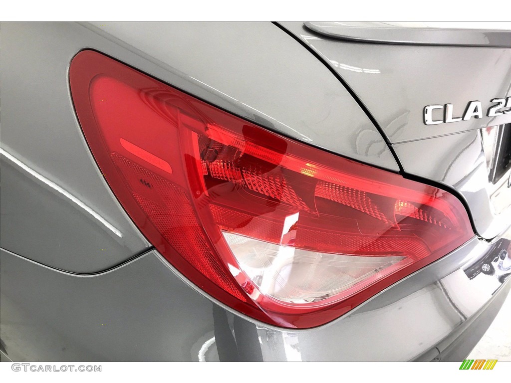 2017 CLA 250 Coupe - Mountain Grey Metallic / Crystal Grey photo #29