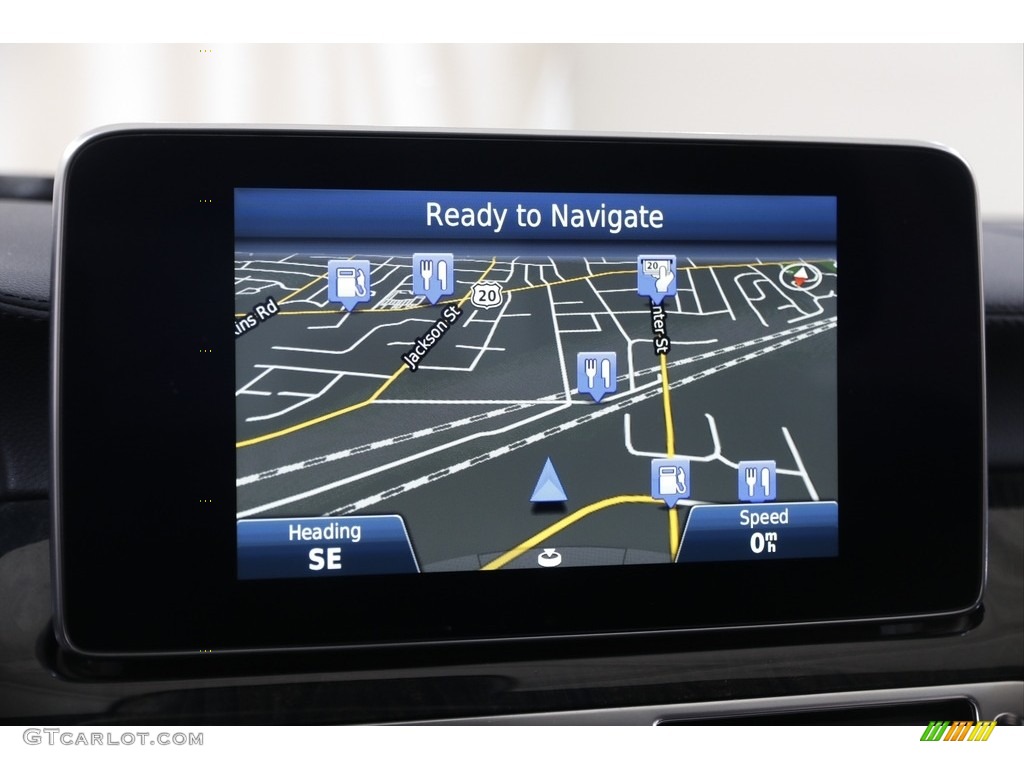 2015 Mercedes-Benz CLS 400 4Matic Coupe Navigation Photos