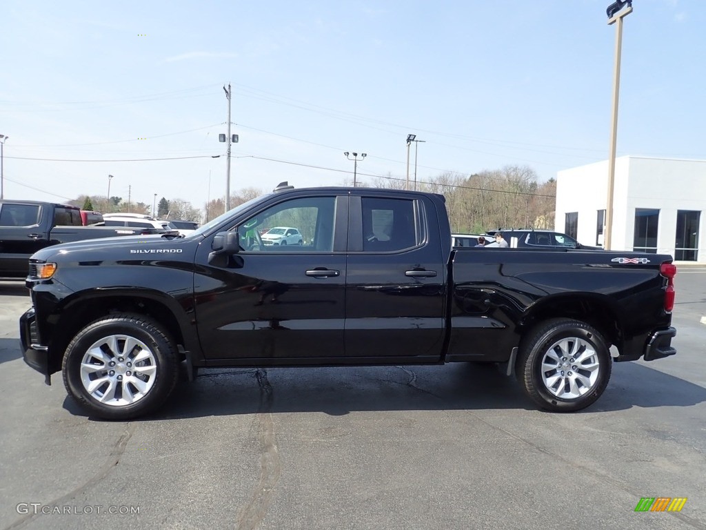 2021 Silverado 1500 Custom Double Cab 4x4 - Black / Jet Black photo #2