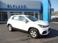 Summit White - Trax LS AWD Photo No. 5