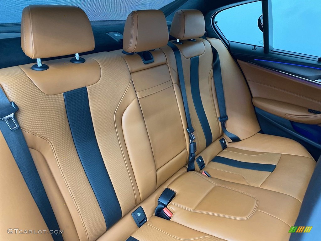 2018 BMW M5 Sedan Rear Seat Photos