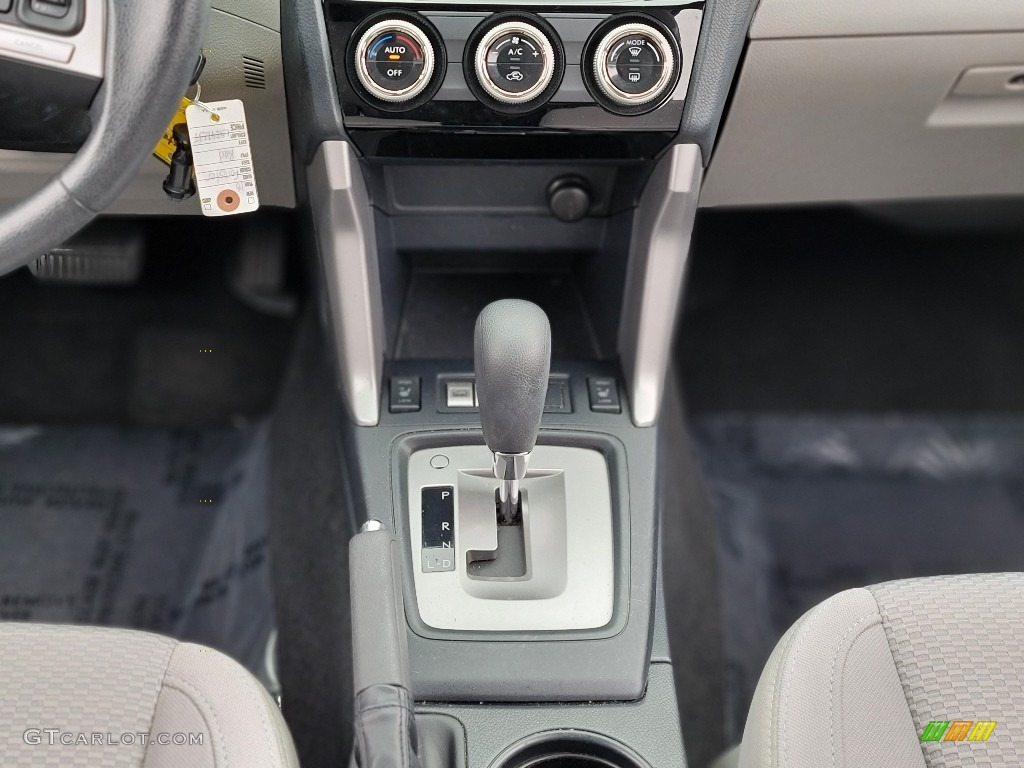 2018 Forester 2.5i Premium - Venetian Red Pearl / Platinum photo #12