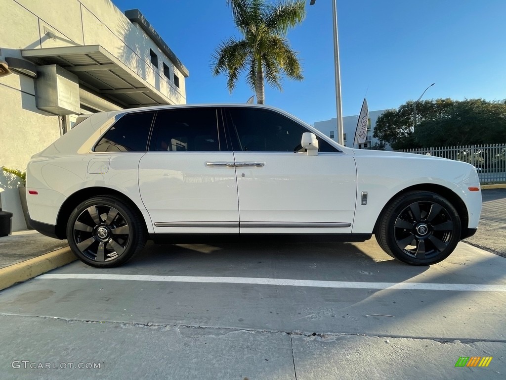 Arctic White 2019 Rolls-Royce Cullinan Standard Cullinan Model Exterior Photo #141640081