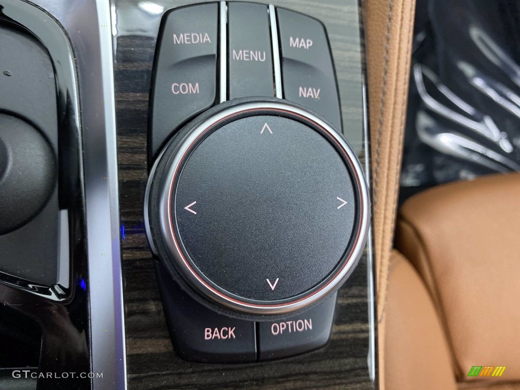 2018 5 Series 540i Sedan - Carbon Black Metallic / Cognac photo #29