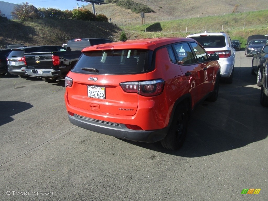 2018 Compass Sport - Spitfire Orange / Black/Sandstorm photo #4