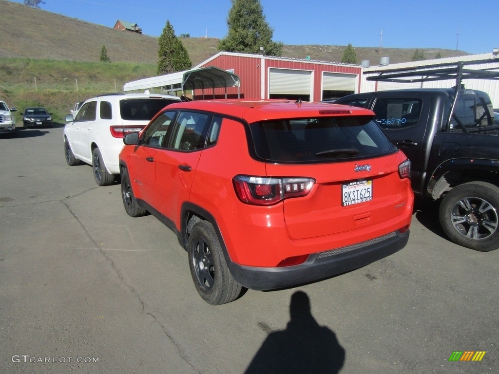 2018 Compass Sport - Spitfire Orange / Black/Sandstorm photo #5