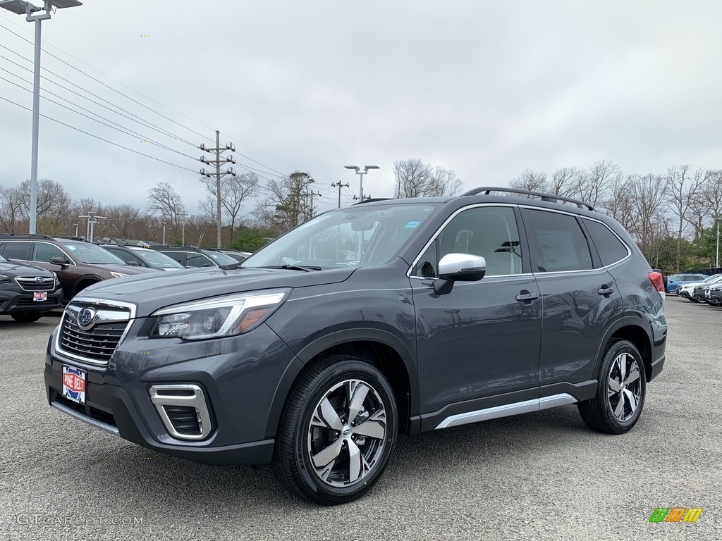 Magnetite Gray Metallic Subaru Forester I Touring