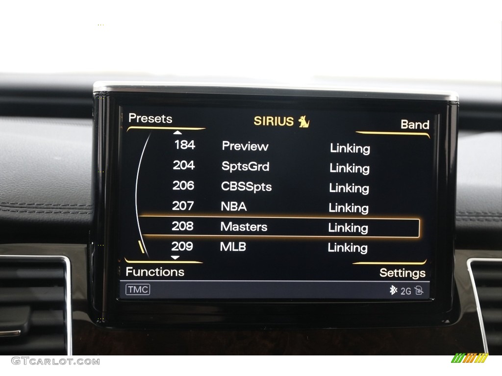 2017 A8 L 3.0T quattro - Ibis White / Black photo #15