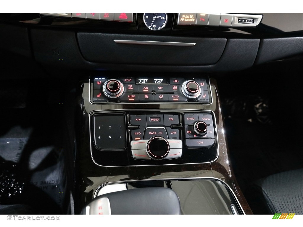 2017 A8 L 3.0T quattro - Ibis White / Black photo #19