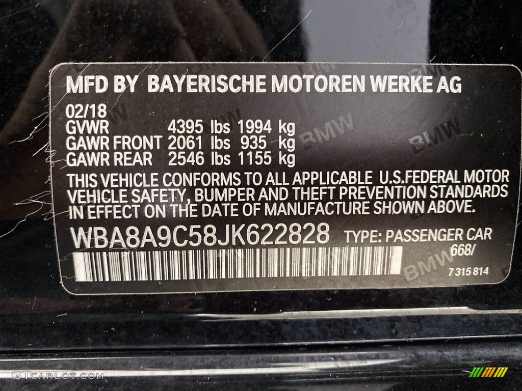 2018 3 Series 320i Sedan - Jet Black / Black photo #36