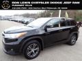 Midnight Black Metallic 2016 Toyota Highlander XLE