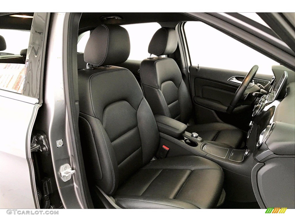 2017 Mercedes-Benz B 250e Front Seat Photo #141645787