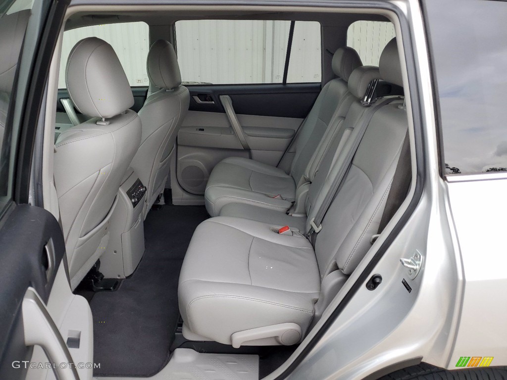 2012 Highlander SE - Classic Silver Metallic / Ash photo #6