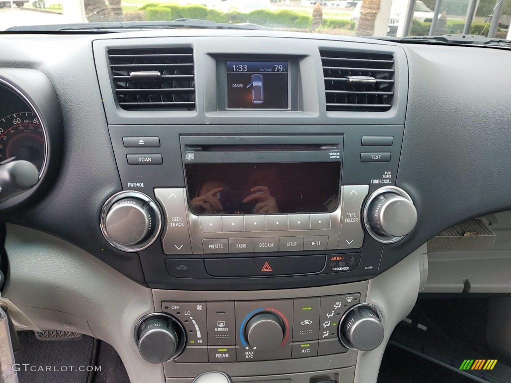 2012 Highlander SE - Classic Silver Metallic / Ash photo #18