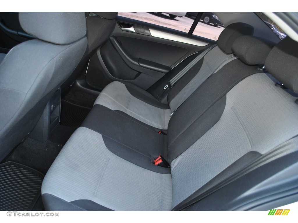 2018 Volkswagen Jetta S Rear Seat Photos