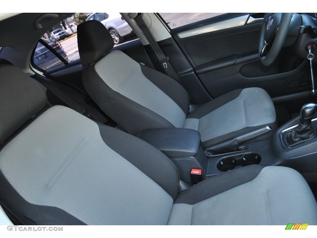 2018 Jetta S - Pure White / Black/Palladium Gray photo #17