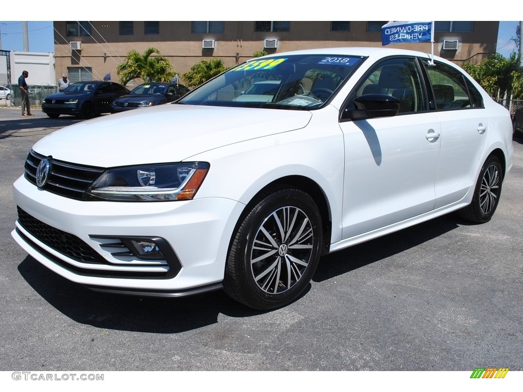 2018 Jetta Wolfsburg Edition - Pure White / Cornsilk Beige photo #5