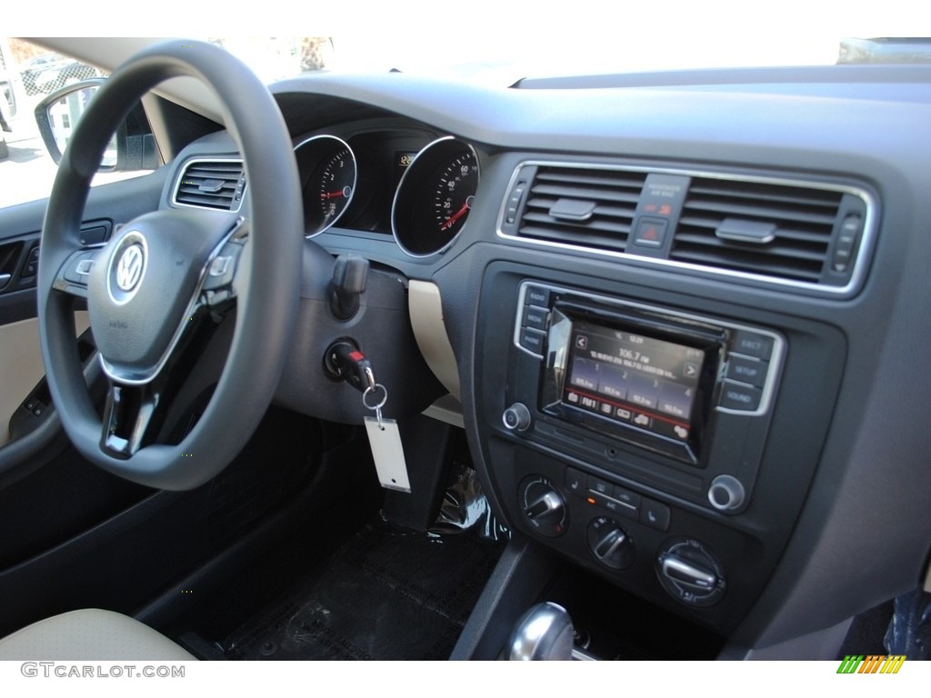 2018 Jetta Wolfsburg Edition - Pure White / Cornsilk Beige photo #19