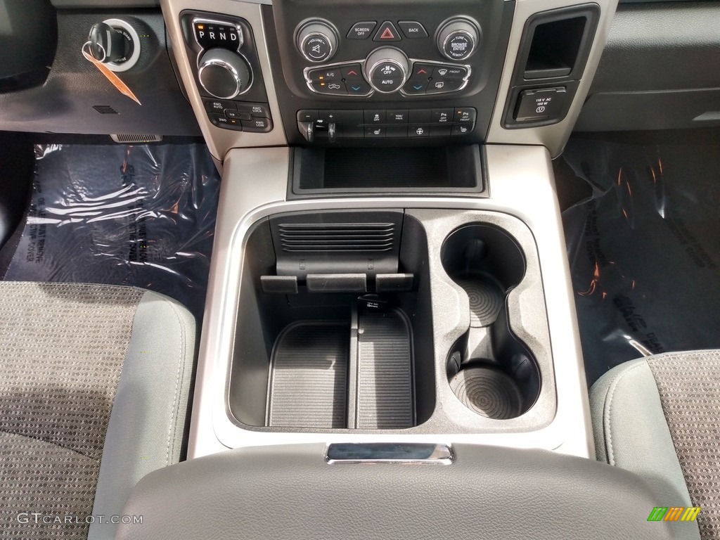 2018 1500 Big Horn Crew Cab 4x4 - Delmonico Red Pearl / Black/Diesel Gray photo #16