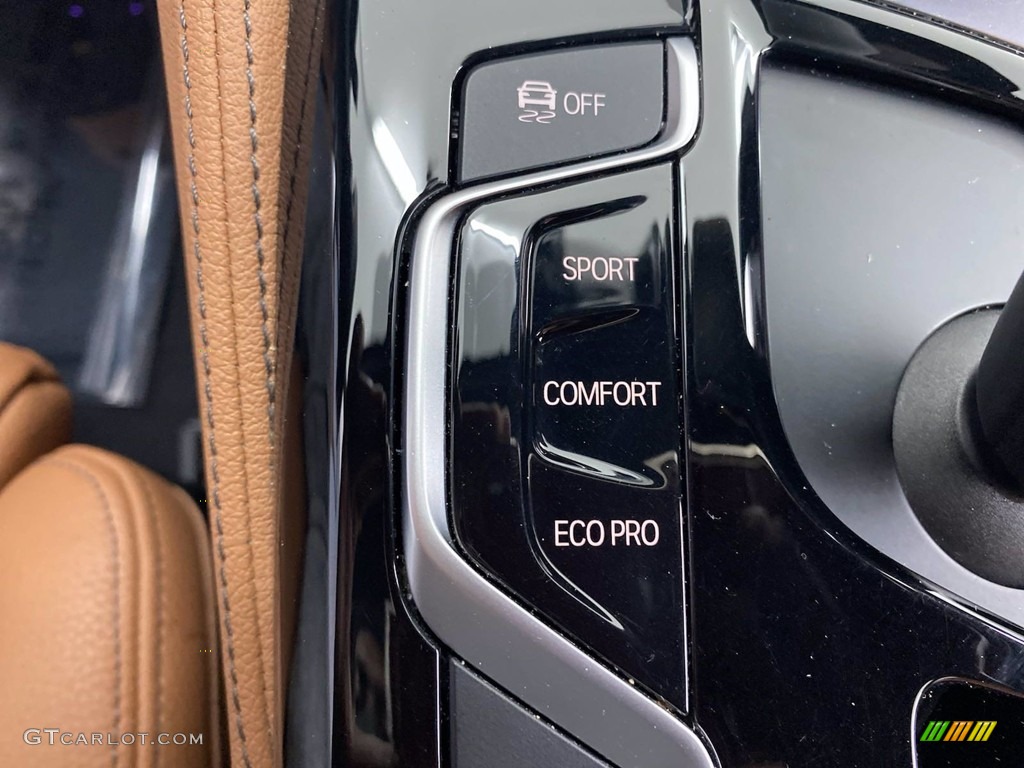 2018 5 Series 530e iPerfomance Sedan - Carbon Black Metallic / Cognac photo #28
