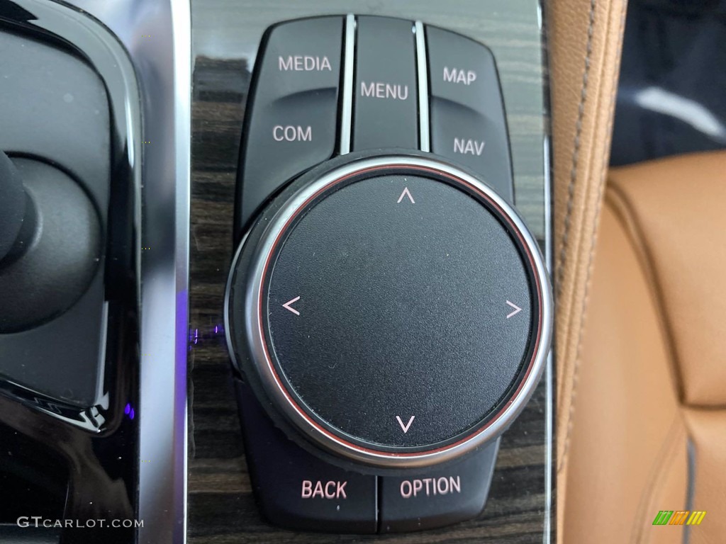 2018 5 Series 530e iPerfomance Sedan - Carbon Black Metallic / Cognac photo #29
