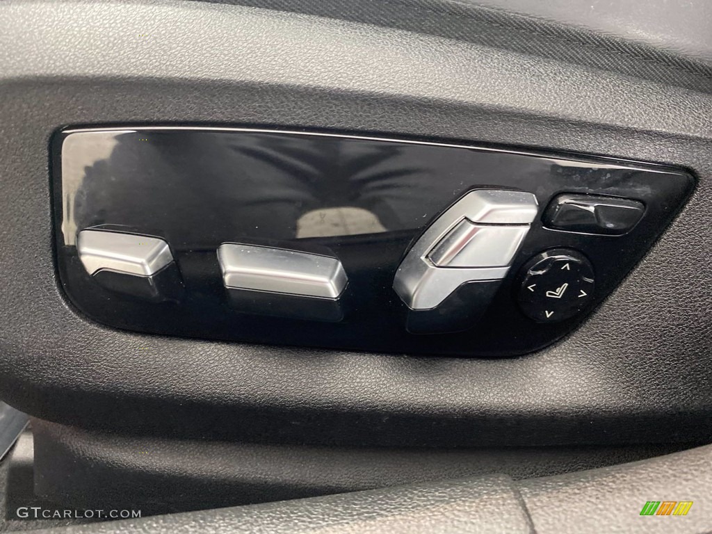 2018 5 Series M550i xDrive Sedan - Black Sapphire Metallic / Black photo #15