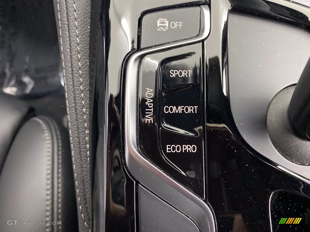 2018 5 Series M550i xDrive Sedan - Black Sapphire Metallic / Black photo #28