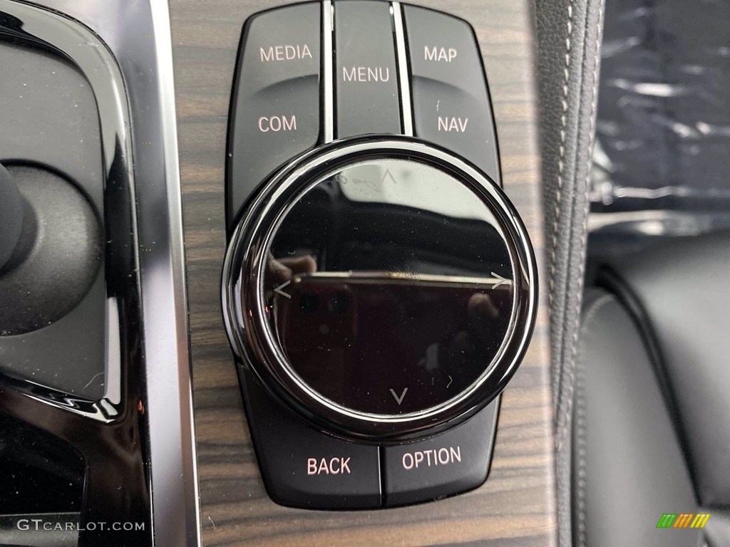 2018 5 Series M550i xDrive Sedan - Black Sapphire Metallic / Black photo #29