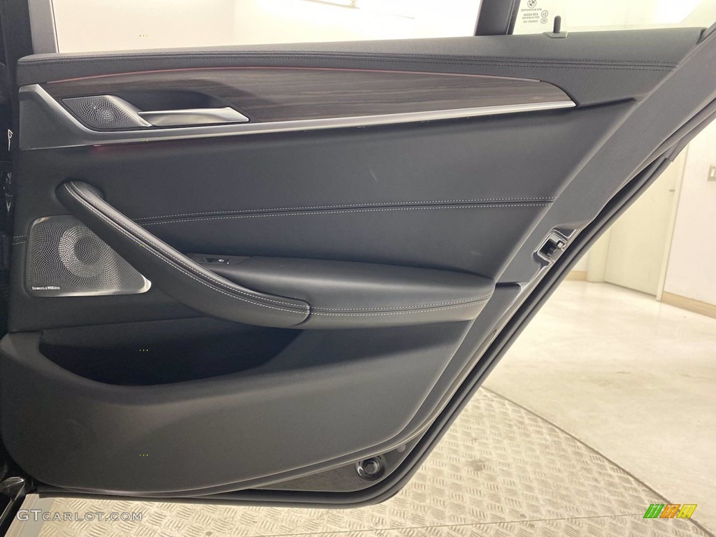 2018 5 Series M550i xDrive Sedan - Black Sapphire Metallic / Black photo #35