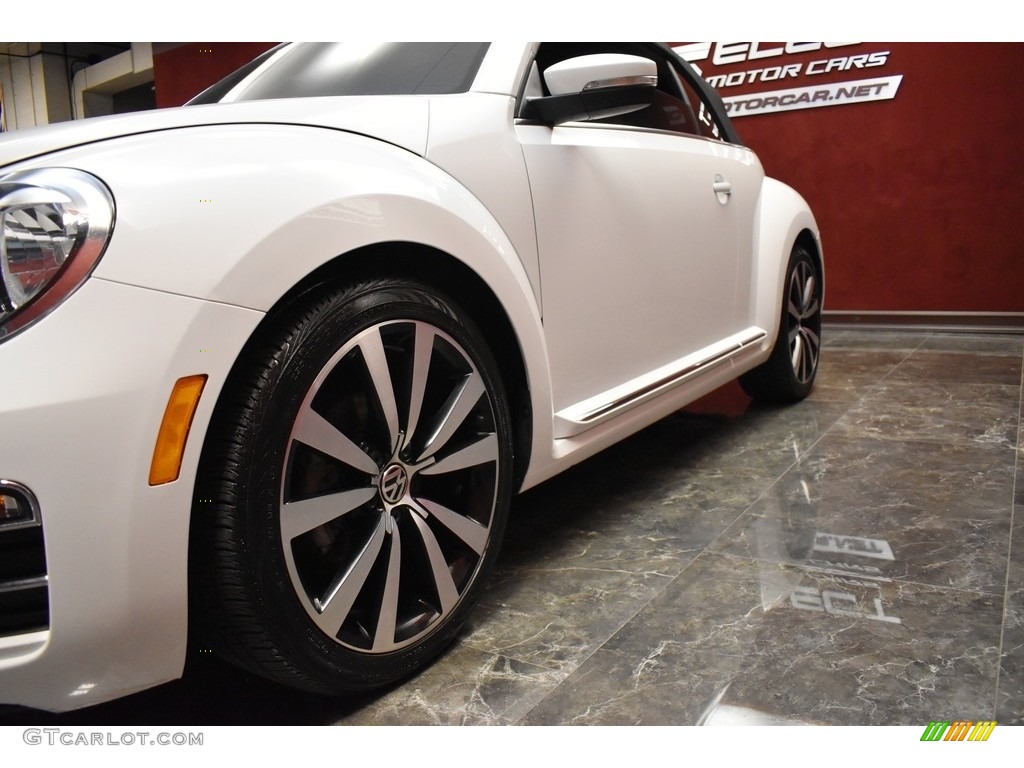 2018 Beetle S Convertible - Pure White / Titan Black photo #8