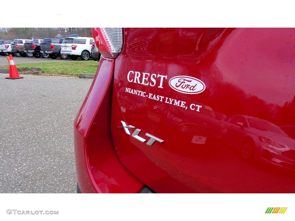 2021 Explorer XLT 4WD - Rapid Red Metallic / Sandstone photo #9