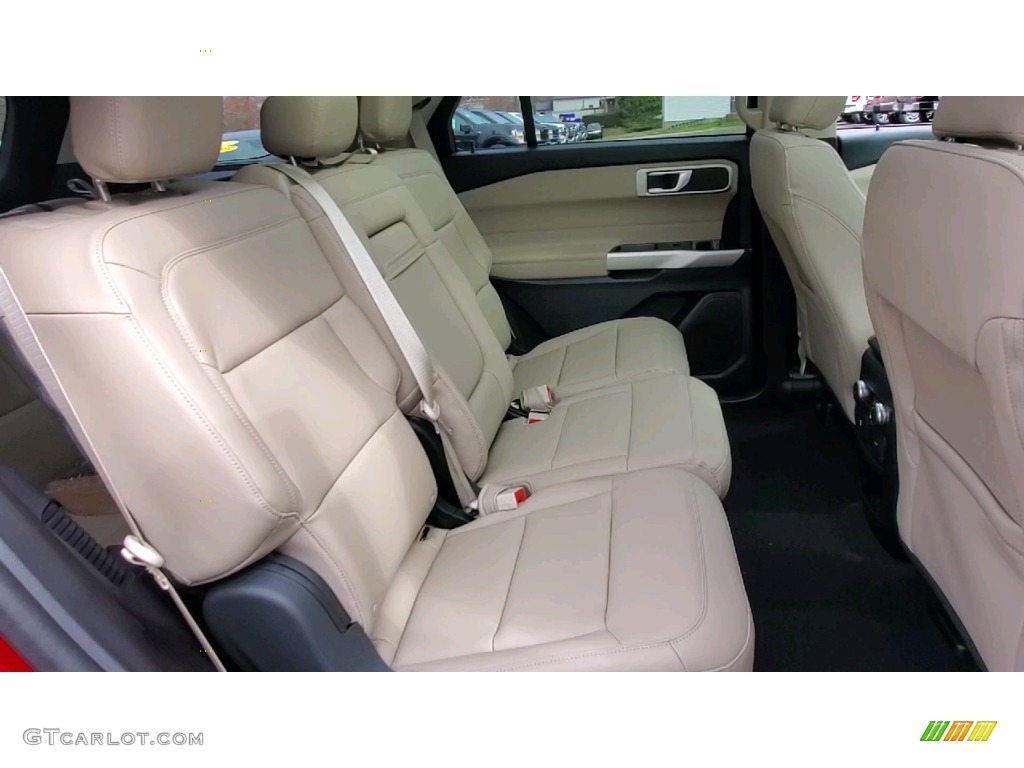 2021 Explorer XLT 4WD - Rapid Red Metallic / Sandstone photo #23