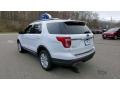2018 Oxford White Ford Explorer XLT 4WD  photo #5