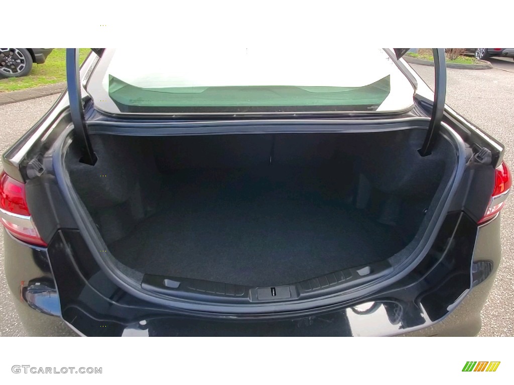 2018 Ford Fusion SE AWD Trunk Photo #141652931