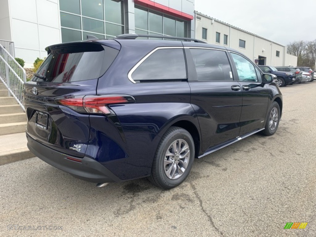 2021 Sienna XLE AWD Hybrid - Blueprint / Graphite photo #2