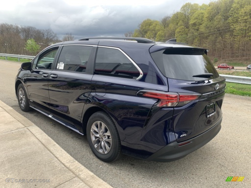 2021 Sienna XLE AWD Hybrid - Blueprint / Graphite photo #14