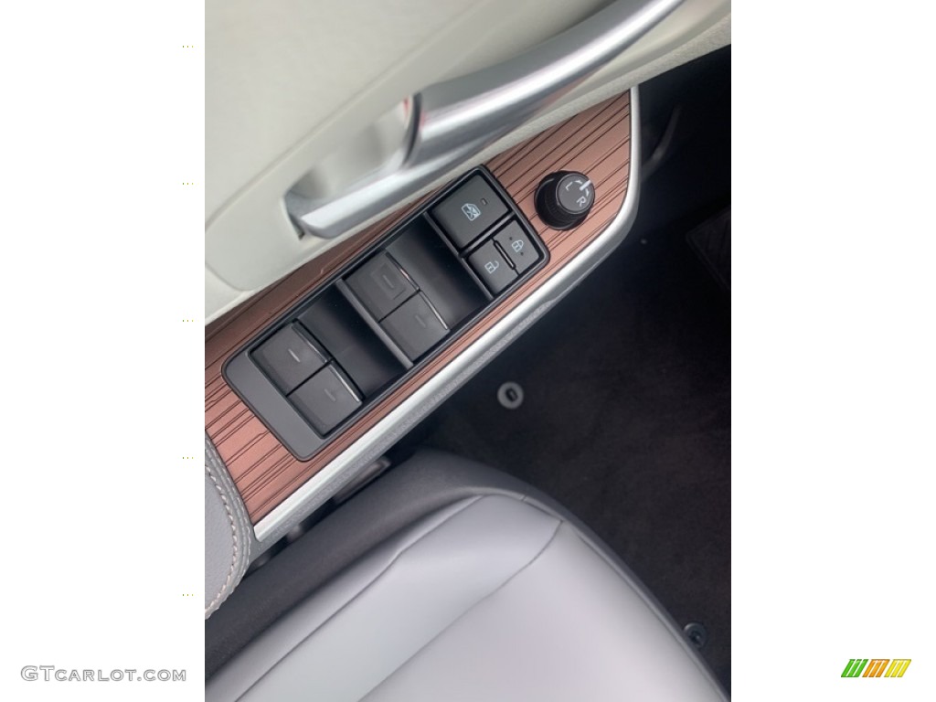2021 Sienna XLE AWD Hybrid - Blueprint / Graphite photo #18