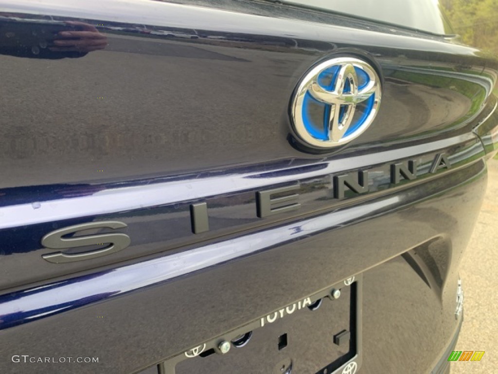 2021 Sienna XLE AWD Hybrid - Blueprint / Graphite photo #34