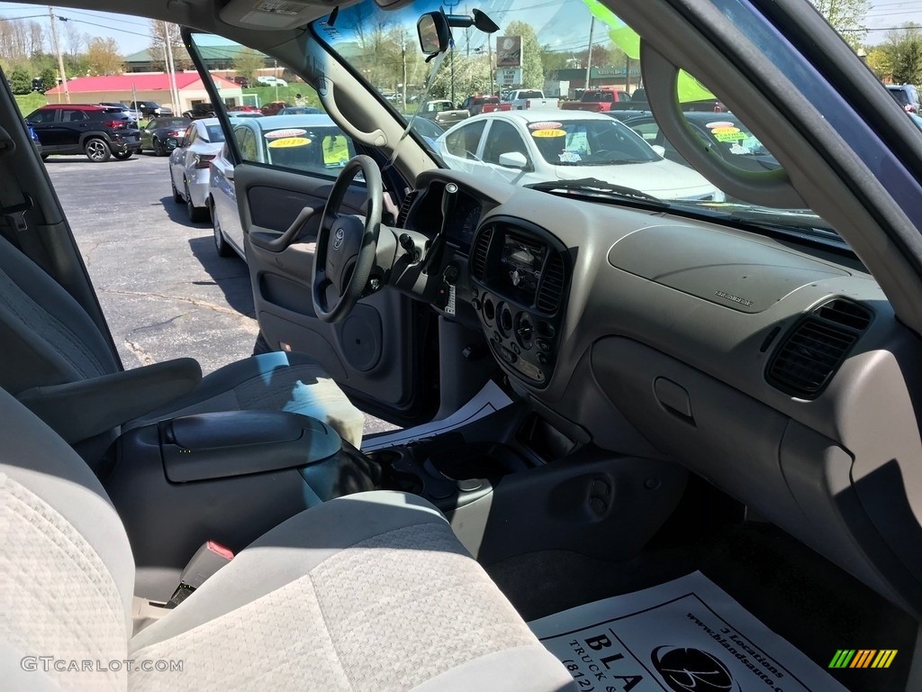 2004 Tundra SR5 Double Cab 4x4 - Blue Marlin Pearl / Gray photo #31