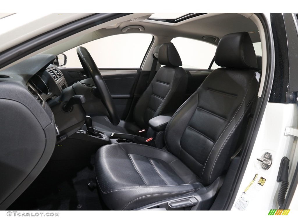 2018 Jetta SE - Pure White / Titan Black photo #5